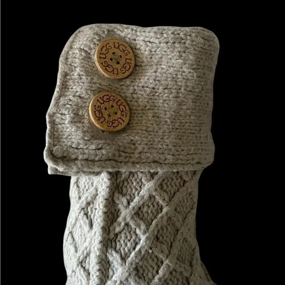 UGG-SIZE 8-TALL GRAY SWEATER BOOTS